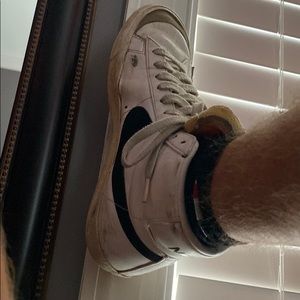 Meet your Posher, Charleston